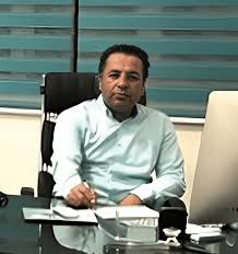 دکتر منوچهر محمدبیگی